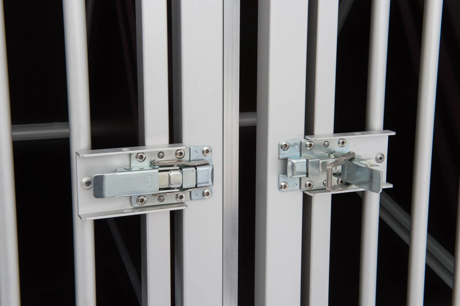 Alustar Doppelbox Tiefe 93 Cm 90x93x68cm (BxTxH) 3 Alustar Doppelbox Tiefe 93 Cm 90x93x68cm (BxTxH) – Bild 3